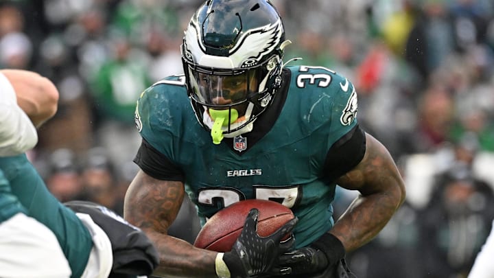 Philadelphia Eagles running back Tank Bigsby faces the Washington Commanders in Week 18.