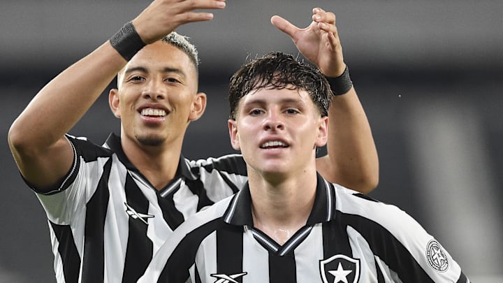 Montoro marcou o gol da vitória do Botafogo sobre o Volta Redonda Montoro marcou o gol da vitória do Botafogo sobre o Volta Redonda