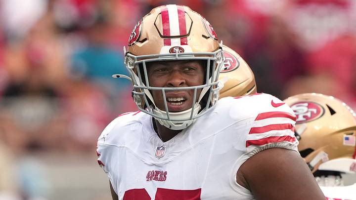 San Francisco 49ers defensive tackle Alfred Collins