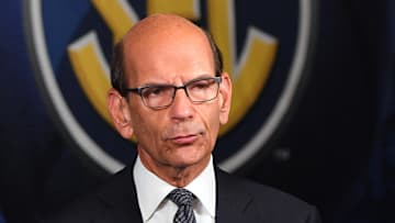 Oct 18, 2017; Nashville, TN, USA; Television and radio personality Paul Finebaum does a live report from SEC Media Day at the Omni Hotel. Mandatory Credit: Christopher Hanewinckel-Imagn Images