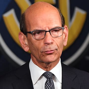 College football analyst Paul Finebaum believes that if Oklahoma football loses to Alabama this weekend, the Sooners would be eliminated from the playoff race.