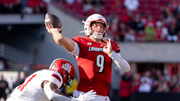 Louisville Cardinals quarterback Tyler Shough (9) throws the ball during their game against the Jacksonville State Gamecocks on Saturday, Sept. 7, 2024 at L&N Federal Credit Union Stadium in Louisville, Ky.