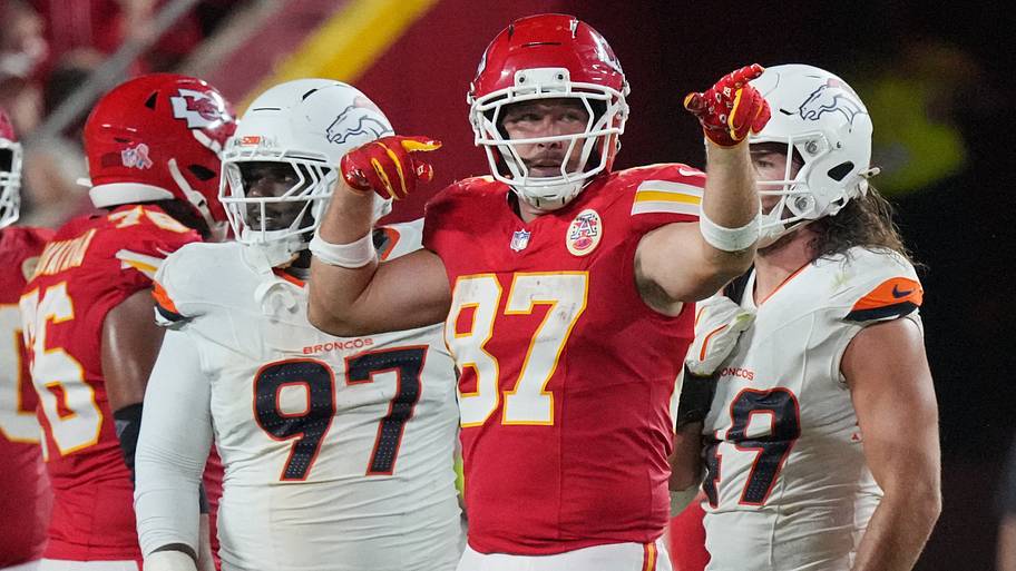 Kansas City Chiefs tight end Travis Kelce