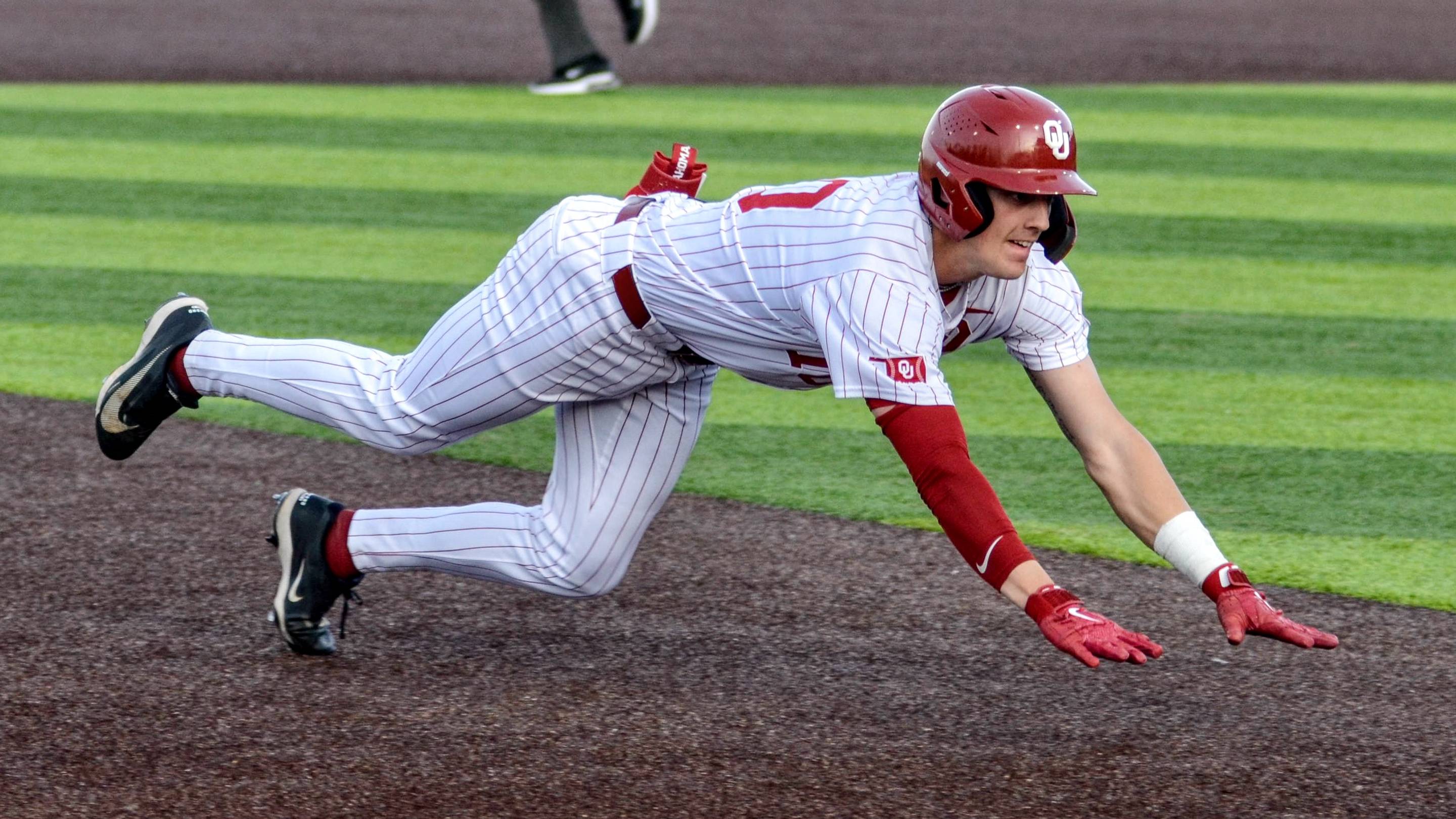 Oklahoma Dominantes The Citadel In Elimination Game to Keep Season Alive