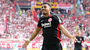 Eintracht Frankfurt testet gegen Aston Villa