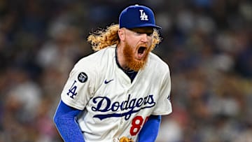 Chicago White Sox v Los Angeles Dodgers