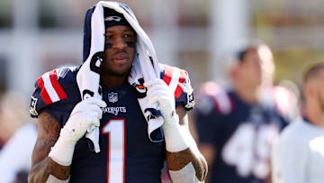 New York Jets v New England Patriots