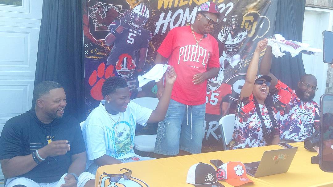 Irmo offensive lineman Nate Carson announces his commitment to the University of South Carolina. Irmo offensive lineman Nate Carson announces his commitment to the University of South Carolina.