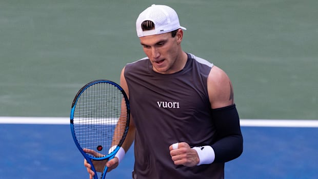 Look Good, Play Good: Ranking the Five Best On-Court U.S.
