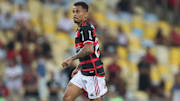 Allan ainda não se firmou no Flamengo