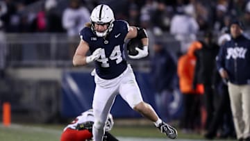 Penn State Nittany Lions tight end Tyler Warren (44)