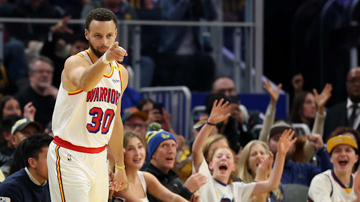 Philadelphia 76ers v Golden State Warriors