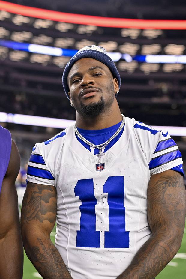 Dallas Cowboys defensive end Micah Parsons poses for a photo after a game against the Baltimore Ravens at AT&T Stadium 
