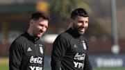Messi y Kun Agüero, amigos inseparables.