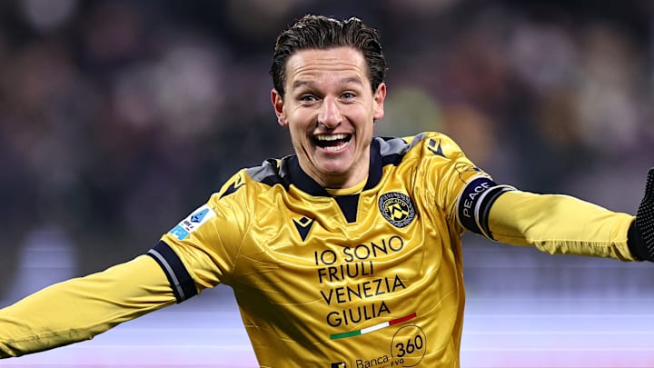 Florian Thauvin s'engage avec le RC Lens et est de retour en Ligue 1. 