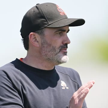 May 10, 2025; Berea, OH, USA; Cleveland Browns head coach Kevin Stefanski watches during rookie minicamp at CrossCountry Mortgage Campus. Mandatory Credit: Ken Blaze-Imagn Images
