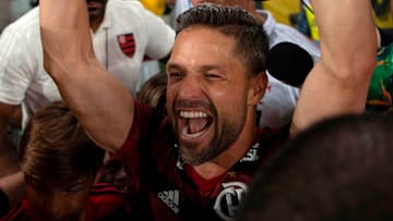 Diego Ribas entrou para o time dos aposentados do futebol brasileiro