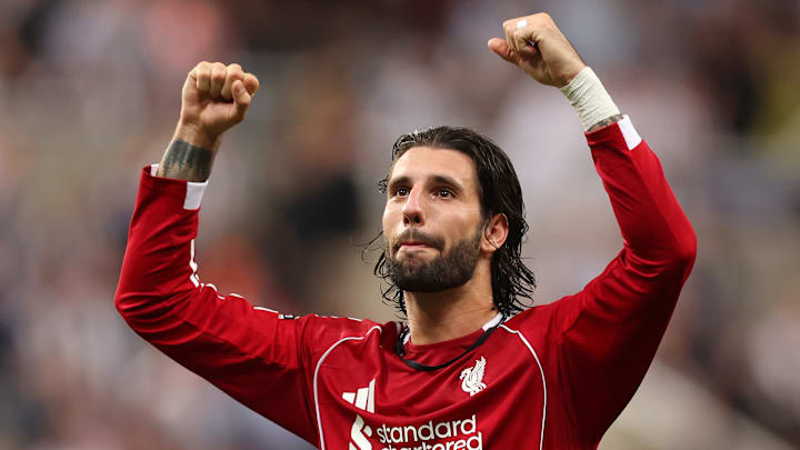 Newcastle United v Liverpool - Premier League