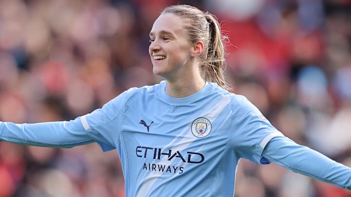 Manchester United v Manchester City - Barclays Women's Super League