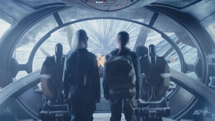 (L-R): KB (Kyriana Kratter) and Fern (Ryan Kiera Armstrong) in Lucasfilm's Star Wars SKELETON CREW, exclusively on Disney+. ©2024 Lucasfilm Ltd. & TM. All Rights Reserved.