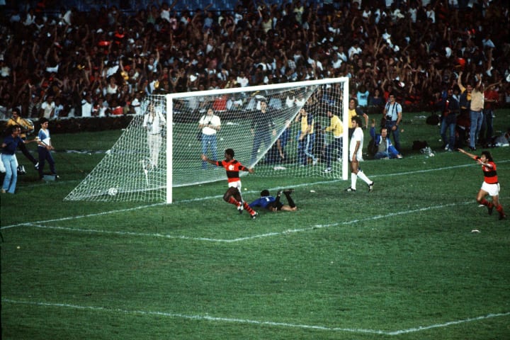 Gol Zico Flamengo