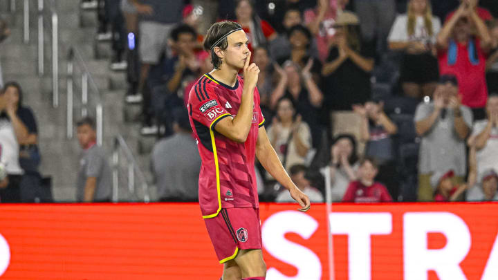 Aug 4, 2024; St. Louis, Missouri, USA; St. Louis City forward Nokkvi Thorisson (29) motions to the FC Juarez goalkeeper after scoring a penalty kick goal at CITYPARK. Mandatory Credit: Scott Rovak-USA TODAY Sports