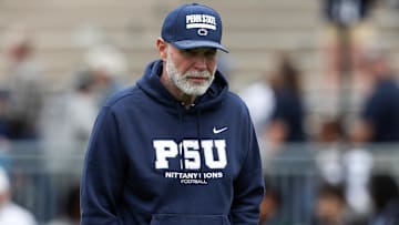 Penn State Nittany Lions defensive coordinator Jim Knowles