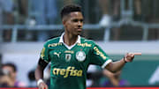 Estêvão é o grande nome do atual elenco alviverde