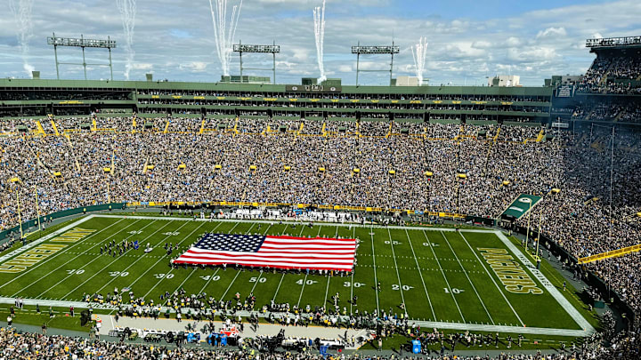 The scene at Lambeau Field before kickoff.