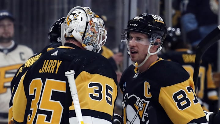 Sidney Crosby will look to score on his former netminder tonight. Sidney Crosby will look to score on his former netminder tonight.