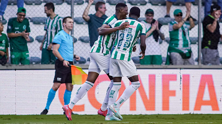 Matheus Babi, atacante do Juventude em 202