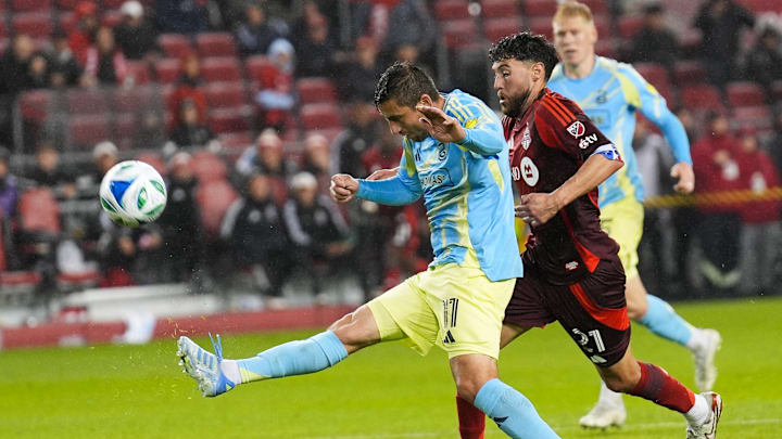 Captain Jonathan Osorio looks to lead Toronto FC to victory over Philadelphia.
