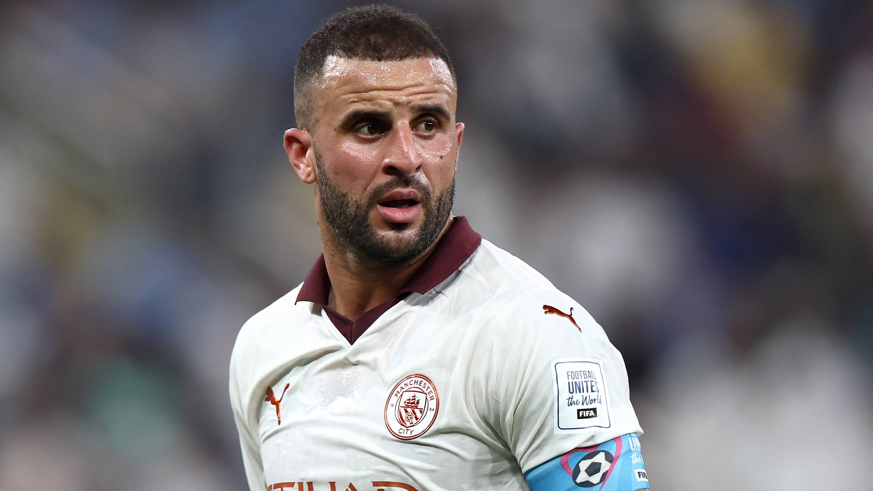 The 10 Best Premier League Right Backs of All Time