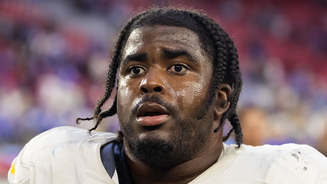 Nov 26, 2023; Glendale, Arizona, USA; Los Angeles Rams linebacker Keir Thomas (96) against the Arizona Cardinals at State Farm Stadium. Mandatory Credit: Mark J. Rebilas-Imagn Images