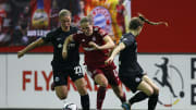Frankfurt gelang letztes Jahr ein Heimsieg gegen Bayern - können sie diesen Erfolg im neuen Stadion wiederholen?