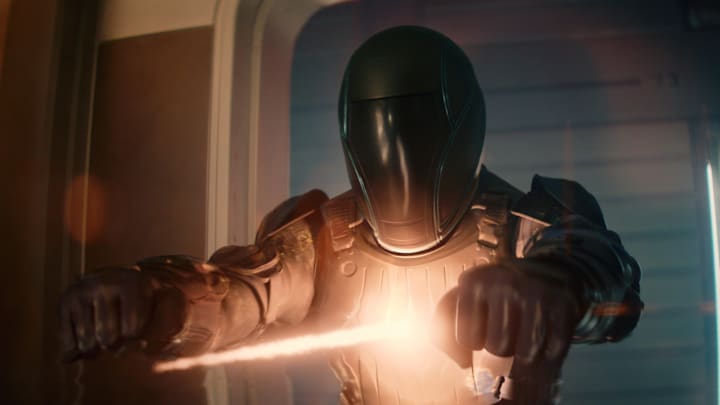 A rogue SecUnit in Murderbot.