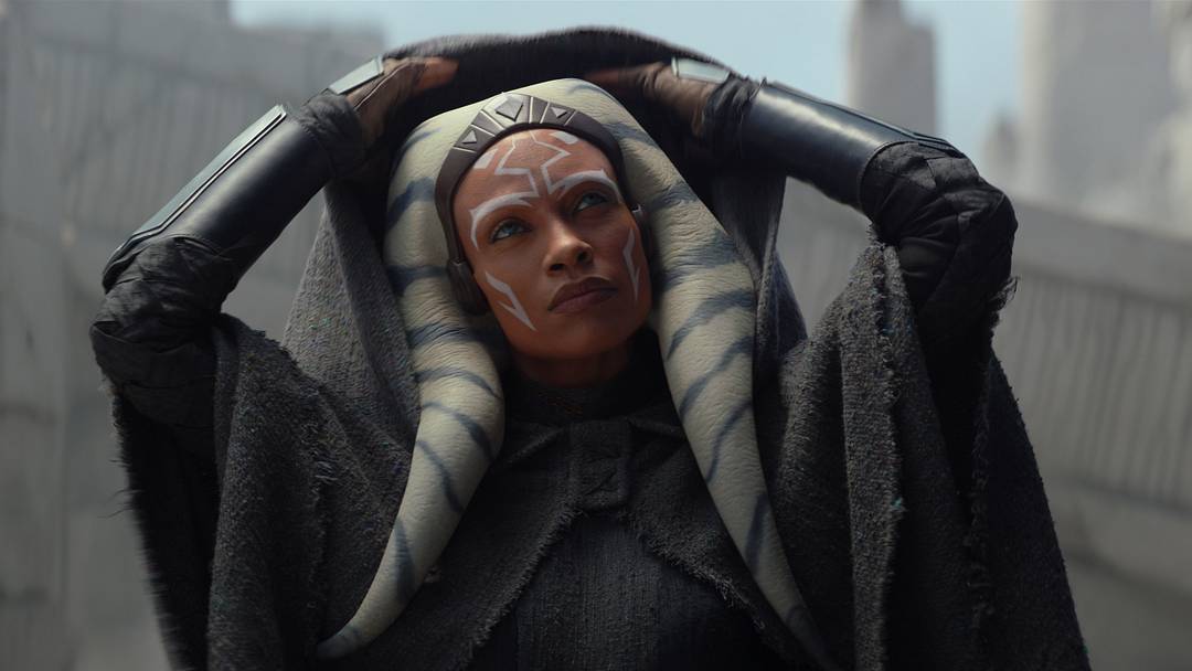 Rosario Dawson is Ahsoka Tano in Lucasfilm's AHSOKA, exclusively on Disney+. ©2023 Lucasfilm Ltd. & TM. All Rights Reserved.