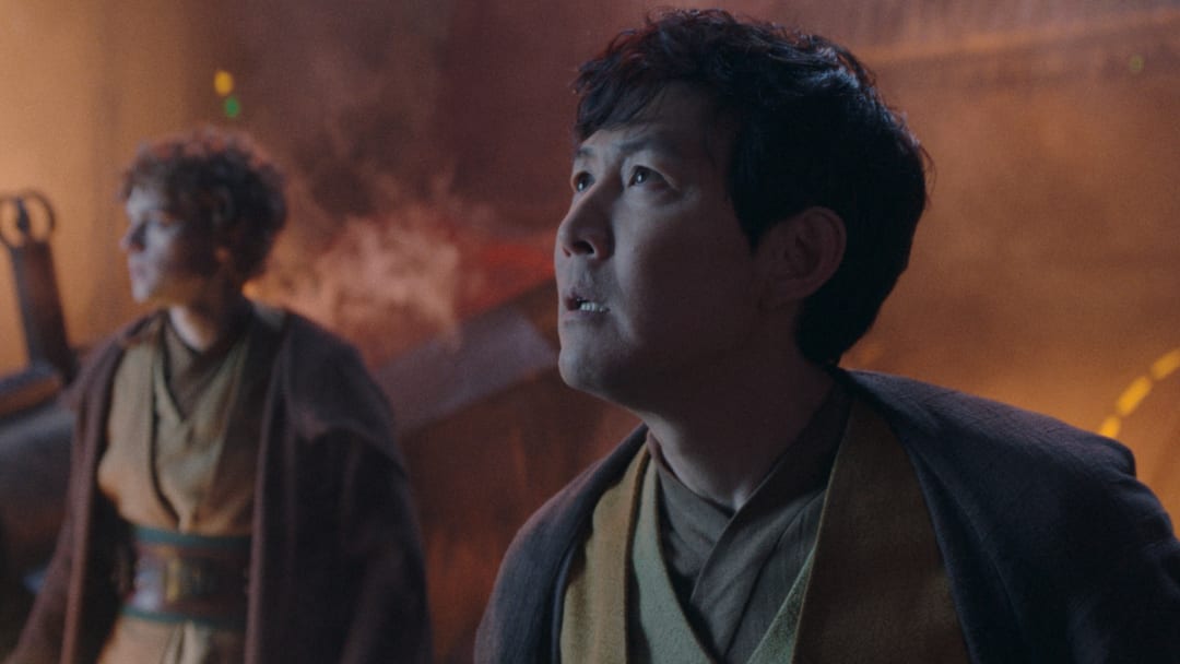 (L-R): Torbin (Dean-Charles Chapman) and Sol (Lee Jung-jae) in Lucasfilm's THE ACOLYTE, season one, exclusively on Disney+. ©2024 Lucasfilm Ltd. & TM. All Rights Reserved.