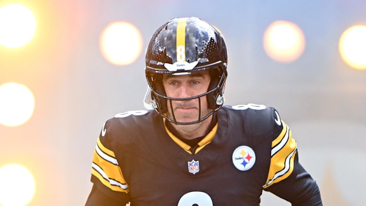 Steelers quarterback Aaron Rodgers is letting his previous feelings about the Bears go.