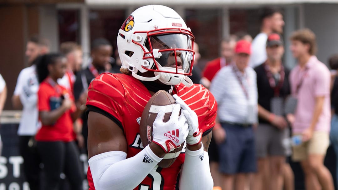 Louisville Cardinals defensive back Quincy Riley (3) warms up ahead of their game against the Austin Peay Governors on Saturday, Aug. 31, 2024 at L&N Federal Credit Union Stadium in Louisville, Ky.