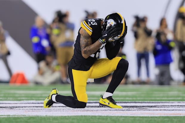 Pittsburgh Steelers cornerback Darius Slay