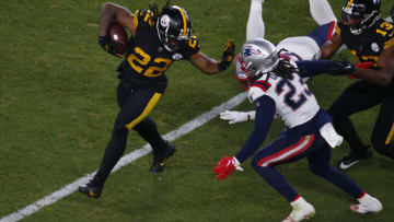 New England Patriots v Pittsburgh Steelers