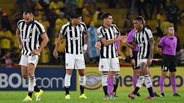 Botafogo caiu para o Barcelona-EQU Botafogo caiu para o Barcelona-EQU