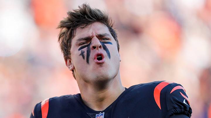 Nov 12, 2023; Cincinnati, Ohio, USA; Cincinnati Bengals defensive end Trey Hendrickson (91) runs onto the field before the game against the Houston Texans at Paycor Stadium. Mandatory Credit: Katie Stratman-USA TODAY Sports