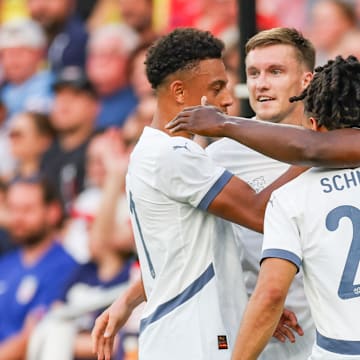 Switzerland had no trouble putting four past the USMNT in the first half.