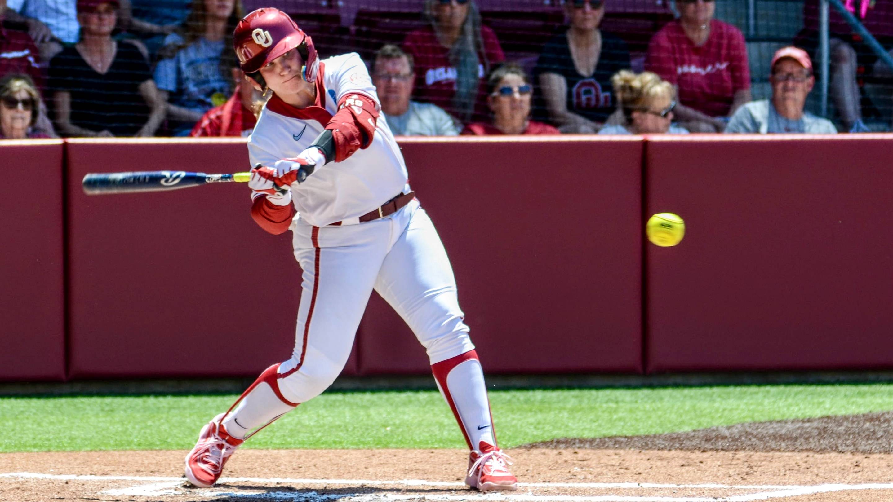 Oklahoma Legend Jocelyn Alo Was 'Proud' of the 'Fight' Kendall Wells Showed as a Freshman