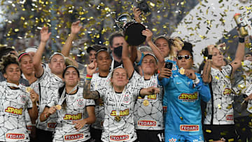 FBL-LIBERTADORES-SANTAFE-CORINTHIANS