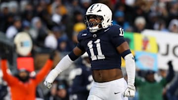 Penn State Nittany Lions defensive end Abdul Carter (11) 