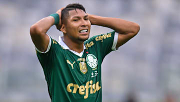 Rony virou reserva no Palmeiras, mas é cobiçado por clubes do Brasil e do exterior