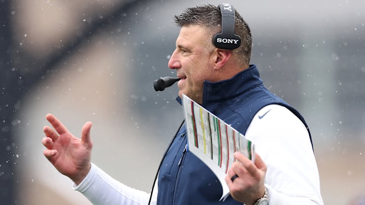 Buffalo Bills v New England Patriots - NFL 2025